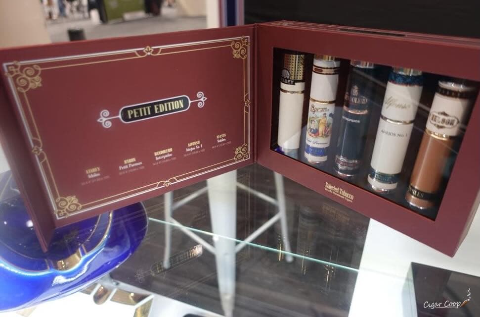 Selected Tobacco Petit Edition 試煙組在 PCA 2026 展示