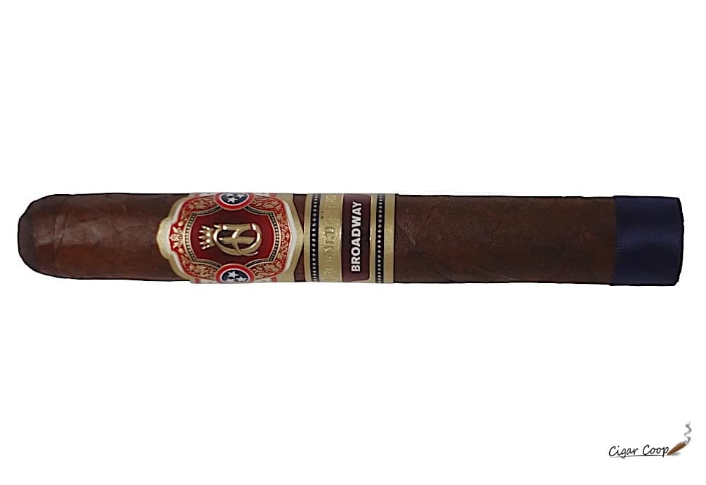 Crowned Heads Broadway Toro | 雪茄評測