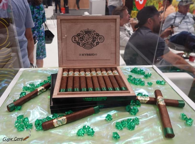 Espinosa Cigars 確認 Laranja Hybrid 開始出貨