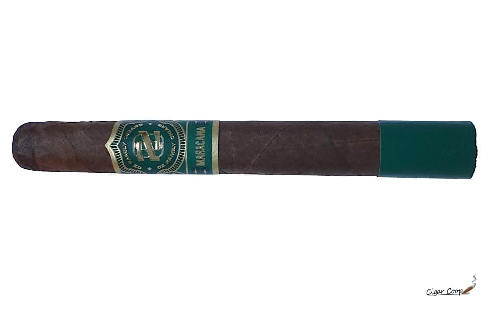 Oz Family Cigars 的 Maracana Toro 雪茄評鑑