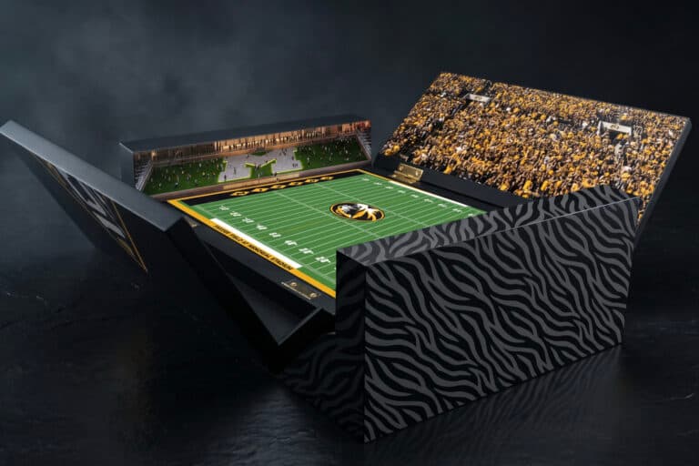 Bocock Brothers 向 Mizzou 紀念體育場100週年致敬