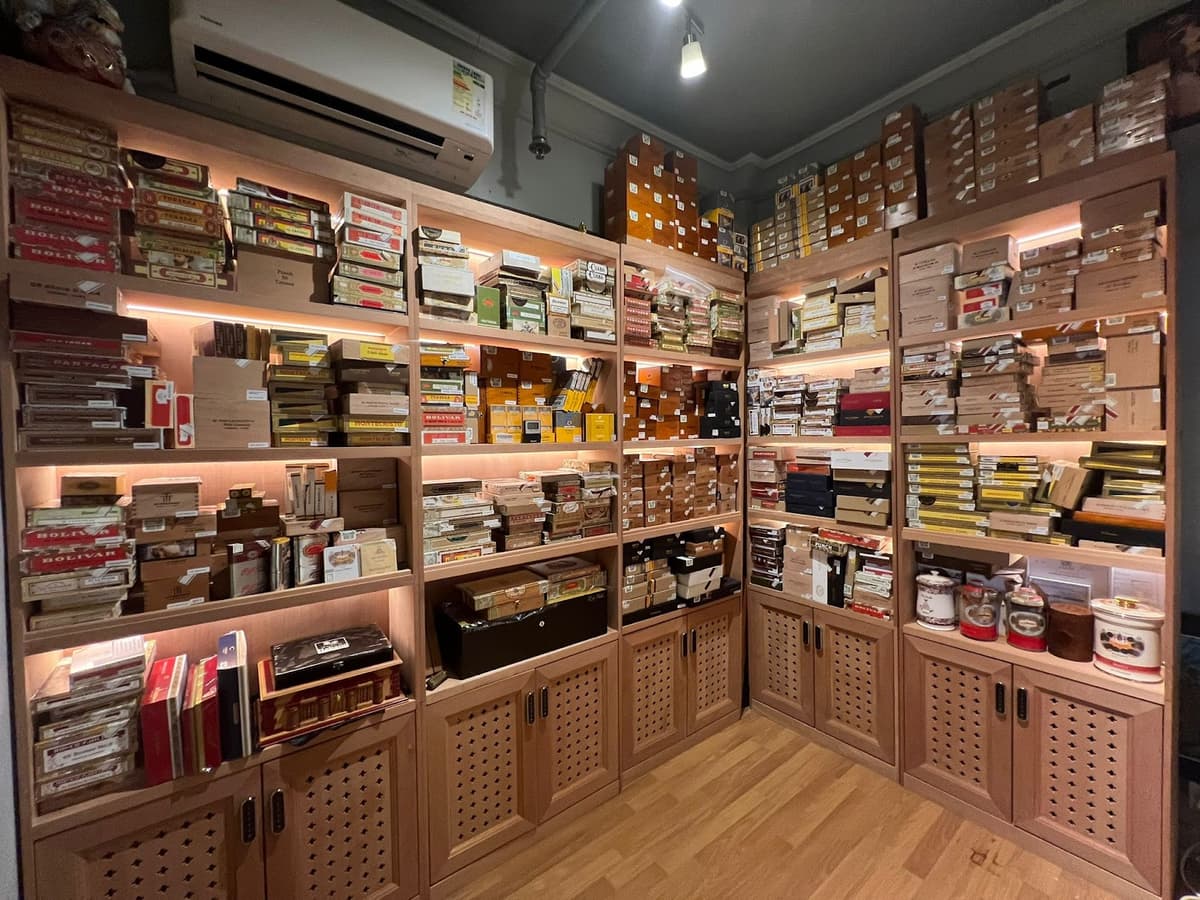 Cool Time Limited(雪茄威士忌店)