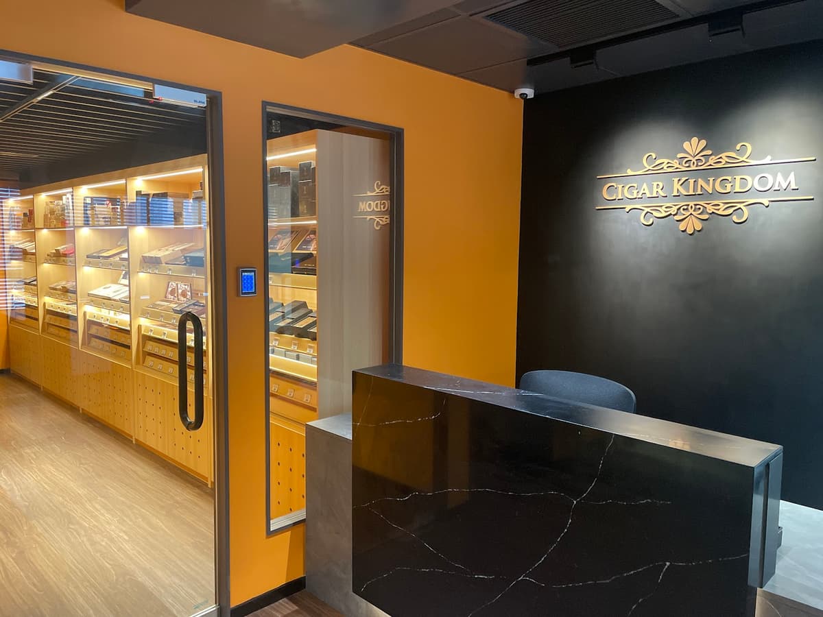 HOUSE OF CKC 雪茄王國 - Laford Centre 勵豐中心
