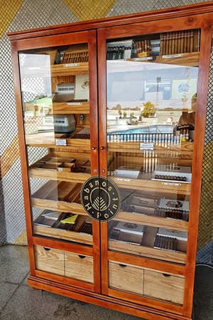 Habanos Point “HOTEL DU 2 FEVRIER” 在多哥