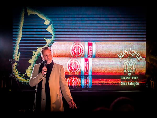 Puro Tabaco S.A. 發表南方圓頂的第二款地區版:Juan López “Gran Patagon”
